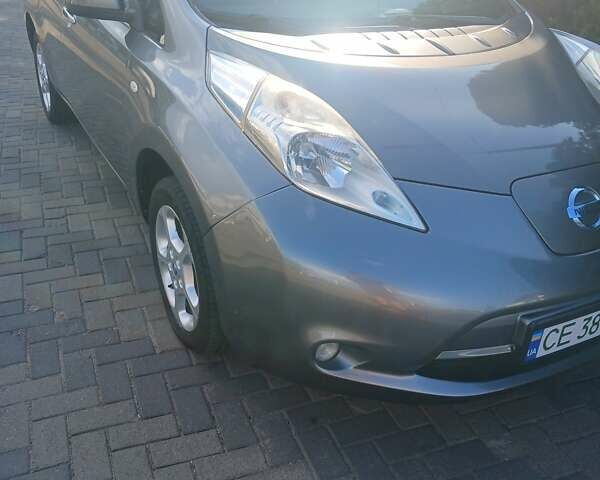 Сірий Ніссан Ліф, об'ємом двигуна 0 л та пробігом 142 тис. км за 7200 $, фото 9 на Automoto.ua