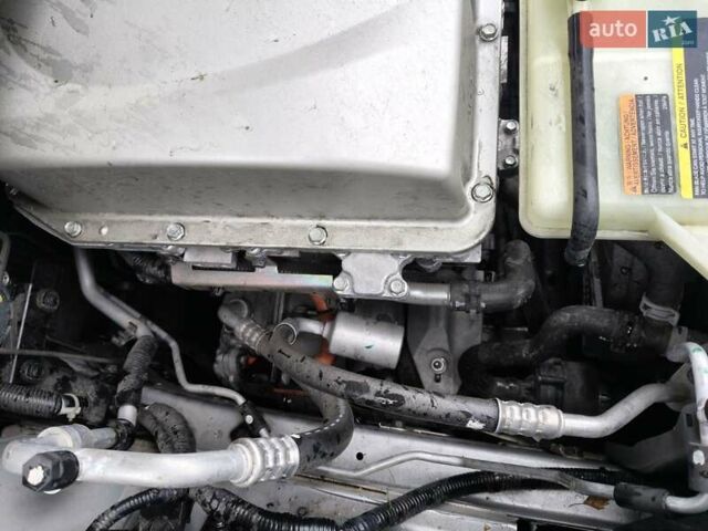 Серый Ниссан Лиф, объемом двигателя 0 л и пробегом 46 тыс. км за 7500 $, фото 31 на Automoto.ua