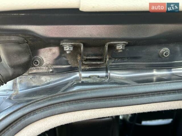 Сірий Ніссан Ліф, об'ємом двигуна 0 л та пробігом 154 тис. км за 8200 $, фото 46 на Automoto.ua