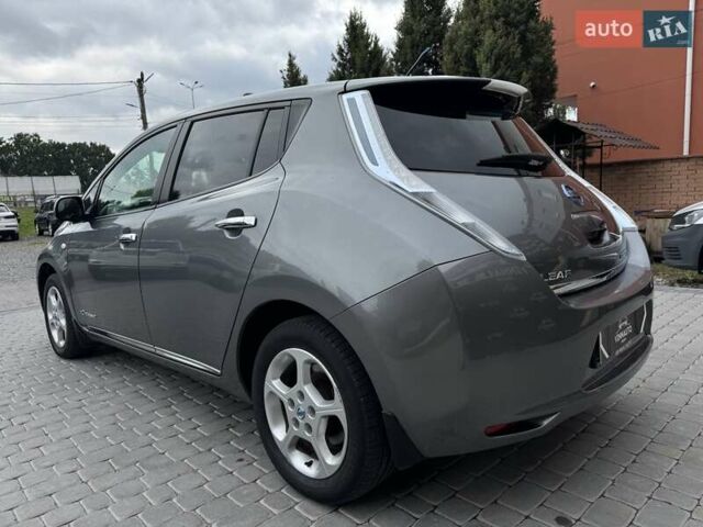 Сірий Ніссан Ліф, об'ємом двигуна 0 л та пробігом 159 тис. км за 7500 $, фото 11 на Automoto.ua