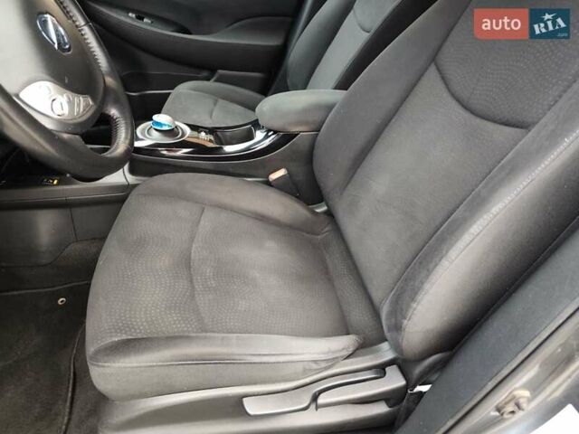 Серый Ниссан Лиф, объемом двигателя 0 л и пробегом 100 тыс. км за 5999 $, фото 35 на Automoto.ua