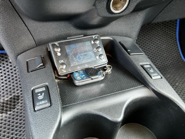 Серый Ниссан Лиф, объемом двигателя 0 л и пробегом 124 тыс. км за 7777 $, фото 11 на Automoto.ua