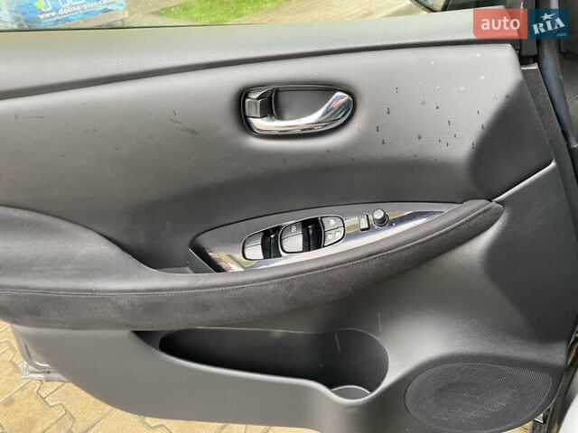 Серый Ниссан Лиф, объемом двигателя 0 л и пробегом 129 тыс. км за 6699 $, фото 20 на Automoto.ua