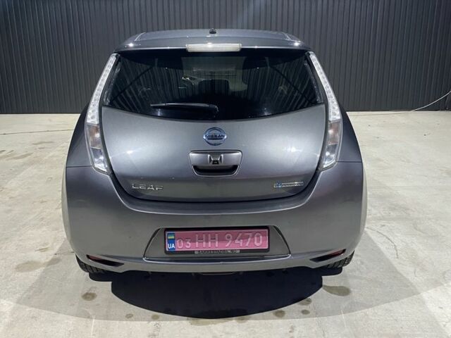 Сірий Ніссан Ліф, об'ємом двигуна 0 л та пробігом 131 тис. км за 6550 $, фото 5 на Automoto.ua