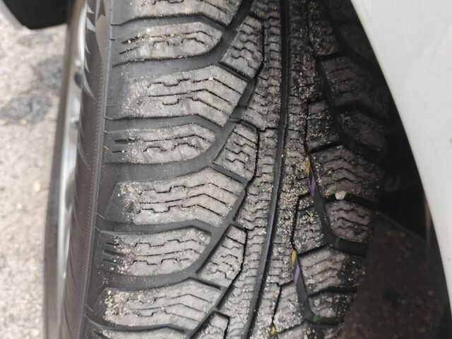 Серый Ниссан Лиф, объемом двигателя 0 л и пробегом 240 тыс. км за 7150 $, фото 6 на Automoto.ua