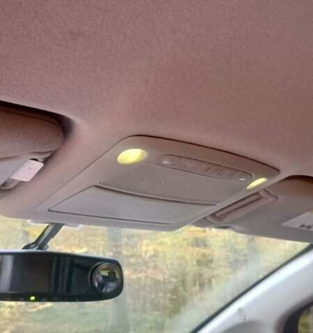 Серый Ниссан Лиф, объемом двигателя 0 л и пробегом 157 тыс. км за 7850 $, фото 24 на Automoto.ua