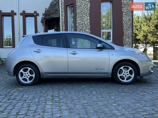 Серый Ниссан Лиф, объемом двигателя 0 л и пробегом 121 тыс. км за 6150 $, фото 6 на Automoto.ua