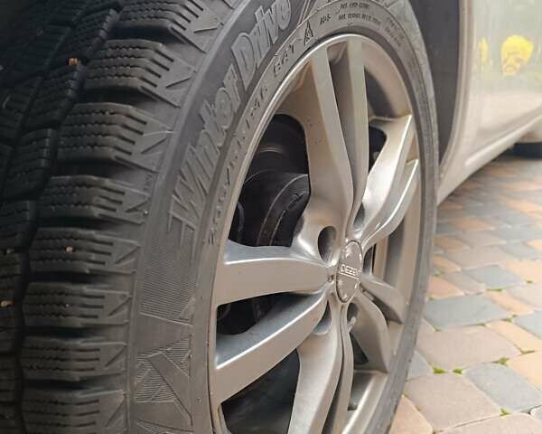 Ниссан Лиф 2014 в Ровно на Automoto.ua Серый Ниссан Лиф, объемом двигателя 0 л и пробегом 118 тыс. км за 5700 $, фото 34 на Automoto.ua