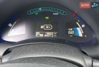 Серый Ниссан Лиф, объемом двигателя 0 л и пробегом 137 тыс. км за 6500 $, фото 9 на Automoto.ua