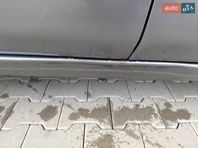 Серый Ниссан Лиф, объемом двигателя 0 л и пробегом 145 тыс. км за 7350 $, фото 27 на Automoto.ua
