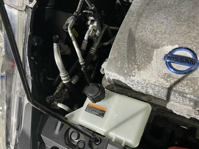 Сірий Ніссан Ліф, об'ємом двигуна 0 л та пробігом 131 тис. км за 6550 $, фото 14 на Automoto.ua