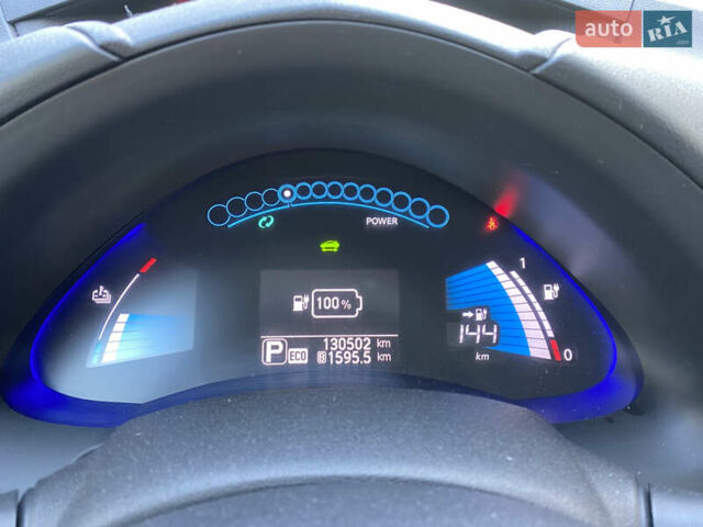 Сірий Ніссан Ліф, об'ємом двигуна 0 л та пробігом 133 тис. км за 6250 $, фото 20 на Automoto.ua