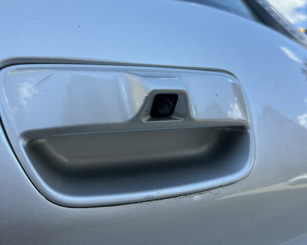 Сірий Ніссан Ліф, об'ємом двигуна 0 л та пробігом 176 тис. км за 5999 $, фото 15 на Automoto.ua