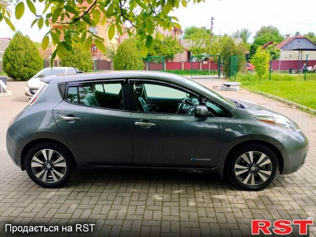 Сірий Ніссан Ліф, об'ємом двигуна 0 л та пробігом 80 тис. км за 7800 $, фото 1 на Automoto.ua