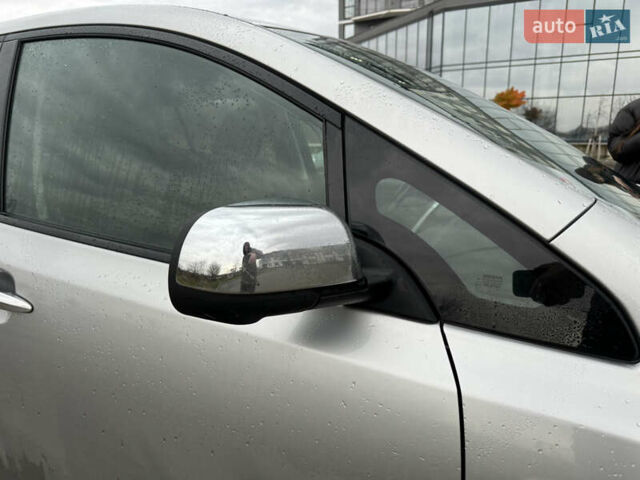 Сірий Ніссан Ліф, об'ємом двигуна 0 л та пробігом 75 тис. км за 7500 $, фото 13 на Automoto.ua