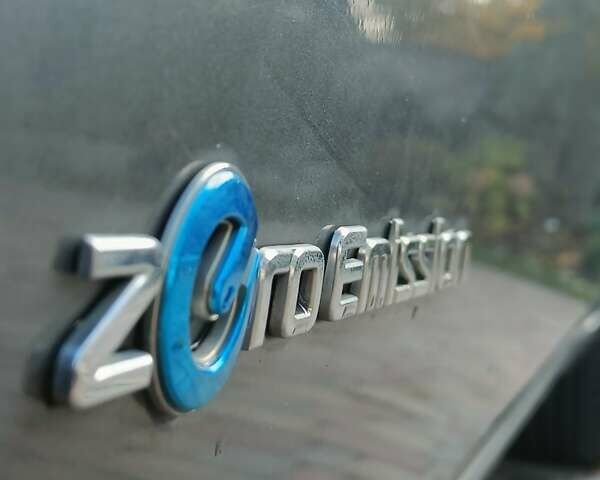 Серый Ниссан Лиф, объемом двигателя 0 л и пробегом 96 тыс. км за 7200 $, фото 12 на Automoto.ua