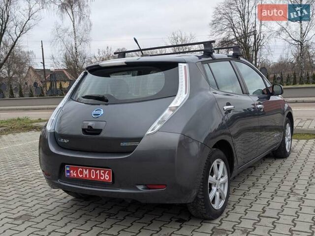 Сірий Ніссан Ліф, об'ємом двигуна 0 л та пробігом 146 тис. км за 5999 $, фото 6 на Automoto.ua