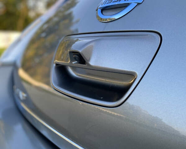 Серый Ниссан Лиф, объемом двигателя 0 л и пробегом 135 тыс. км за 6800 $, фото 15 на Automoto.ua