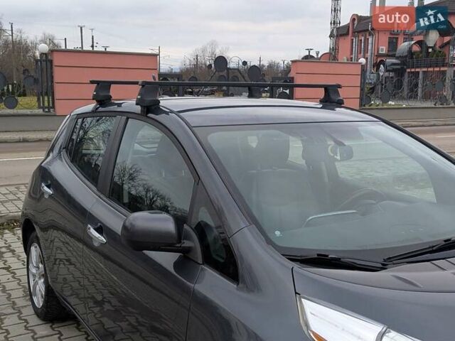 Сірий Ніссан Ліф, об'ємом двигуна 0 л та пробігом 146 тис. км за 5999 $, фото 39 на Automoto.ua