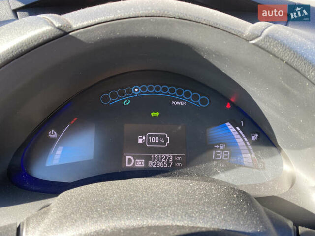 Сірий Ніссан Ліф, об'ємом двигуна 0 л та пробігом 133 тис. км за 6250 $, фото 18 на Automoto.ua