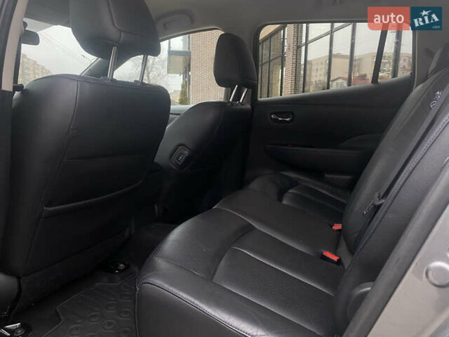 Серый Ниссан Лиф, объемом двигателя 0 л и пробегом 125 тыс. км за 6199 $, фото 9 на Automoto.ua