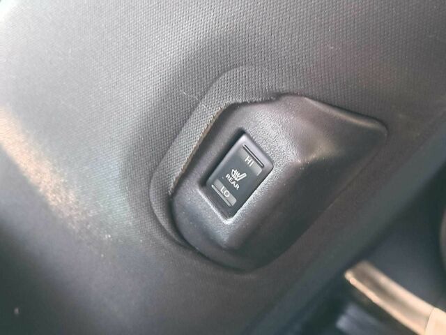 Серый Ниссан Лиф, объемом двигателя 0 л и пробегом 77 тыс. км за 6790 $, фото 14 на Automoto.ua