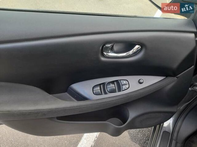 Серый Ниссан Лиф, объемом двигателя 0 л и пробегом 134 тыс. км за 8499 $, фото 14 на Automoto.ua