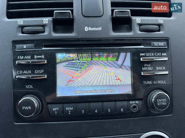 Серый Ниссан Лиф, объемом двигателя 0 л и пробегом 86 тыс. км за 6999 $, фото 16 на Automoto.ua