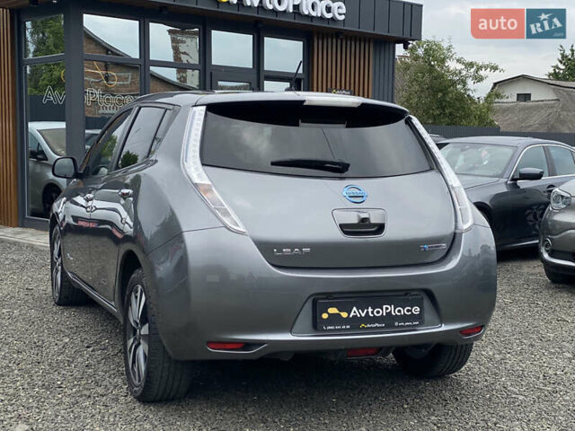 Сірий Ніссан Ліф, об'ємом двигуна 0 л та пробігом 111 тис. км за 7300 $, фото 56 на Automoto.ua