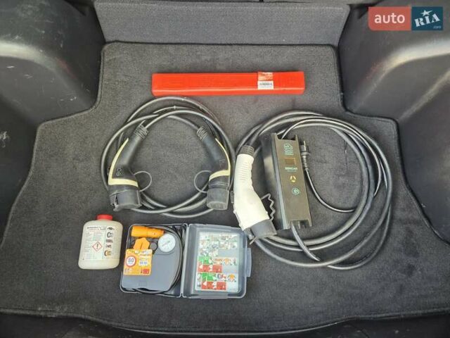 Сірий Ніссан Ліф, об'ємом двигуна 0 л та пробігом 92 тис. км за 7300 $, фото 30 на Automoto.ua