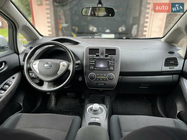 Серый Ниссан Лиф, объемом двигателя 0 л и пробегом 147 тыс. км за 7350 $, фото 16 на Automoto.ua