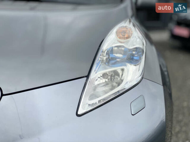 Сірий Ніссан Ліф, об'ємом двигуна 0 л та пробігом 111 тис. км за 7300 $, фото 21 на Automoto.ua