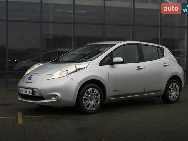 Сірий Ніссан Ліф, об'ємом двигуна 0 л та пробігом 173 тис. км за 6000 $, фото 2 на Automoto.ua