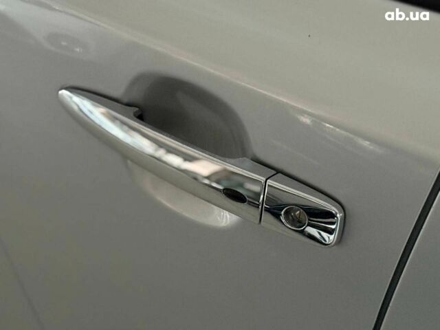 Сірий Ніссан Ліф, об'ємом двигуна 0 л та пробігом 112 тис. км за 8390 $, фото 16 на Automoto.ua