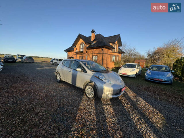 Серый Ниссан Лиф, объемом двигателя 0 л и пробегом 128 тыс. км за 6500 $, фото 11 на Automoto.ua