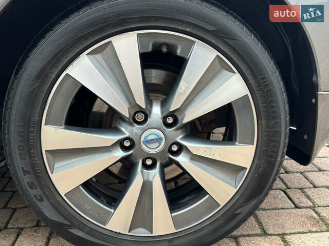 Серый Ниссан Лиф, объемом двигателя 0 л и пробегом 210 тыс. км за 12500 $, фото 9 на Automoto.ua