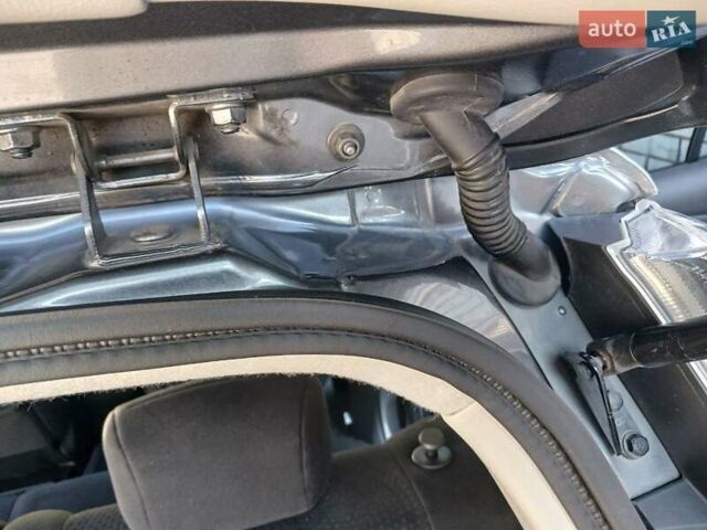 Серый Ниссан Лиф, объемом двигателя 0 л и пробегом 119 тыс. км за 7100 $, фото 42 на Automoto.ua