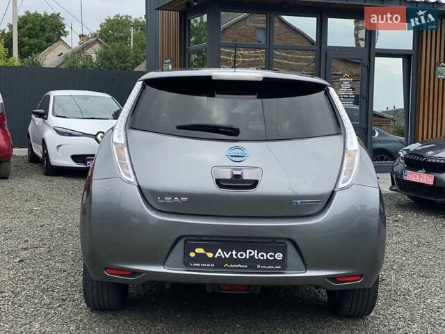 Сірий Ніссан Ліф, об'ємом двигуна 0 л та пробігом 111 тис. км за 7300 $, фото 47 на Automoto.ua