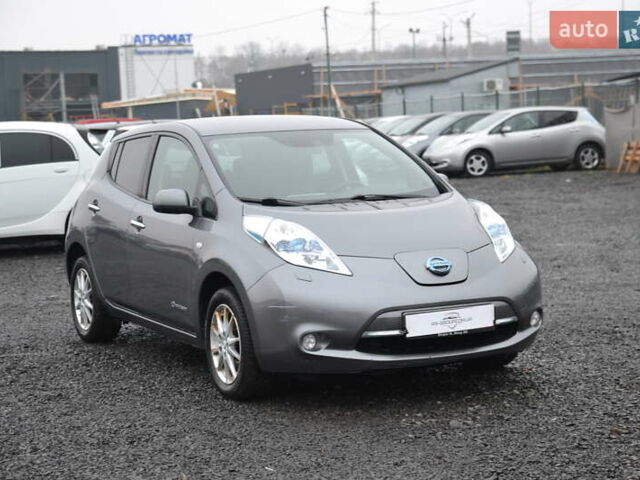 Серый Ниссан Лиф, объемом двигателя 0 л и пробегом 127 тыс. км за 6999 $, фото 3 на Automoto.ua