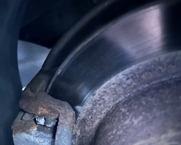 Серый Ниссан Лиф, объемом двигателя 0 л и пробегом 88 тыс. км за 10500 $, фото 37 на Automoto.ua