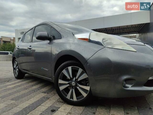 Серый Ниссан Лиф, объемом двигателя 0 л и пробегом 182 тыс. км за 7300 $, фото 4 на Automoto.ua