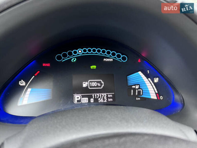 Серый Ниссан Лиф, объемом двигателя 0 л и пробегом 117 тыс. км за 6500 $, фото 12 на Automoto.ua