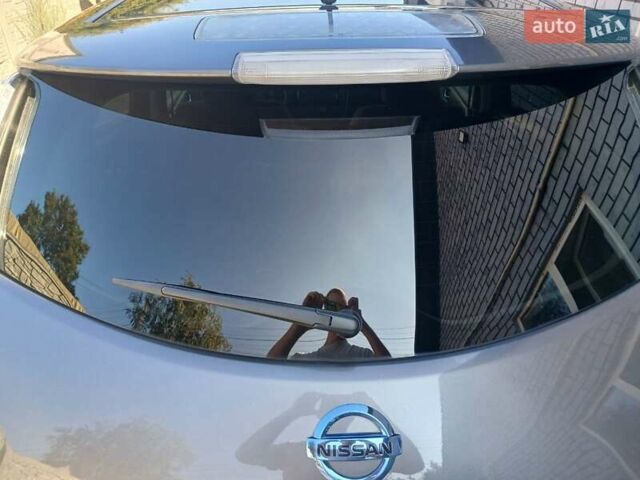 Серый Ниссан Лиф, объемом двигателя 0 л и пробегом 119 тыс. км за 7100 $, фото 47 на Automoto.ua