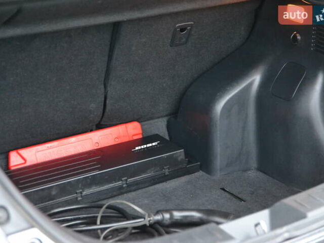 Серый Ниссан Лиф, объемом двигателя 0 л и пробегом 127 тыс. км за 6999 $, фото 18 на Automoto.ua