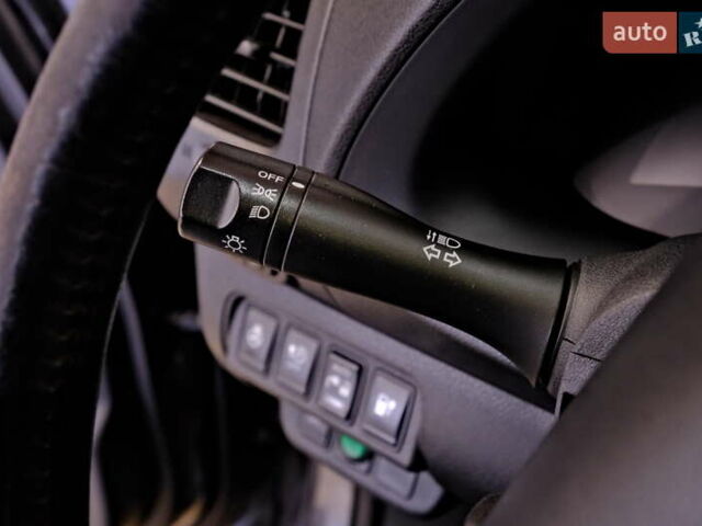 Сірий Ніссан Ліф, об'ємом двигуна 0 л та пробігом 162 тис. км за 7300 $, фото 24 на Automoto.ua