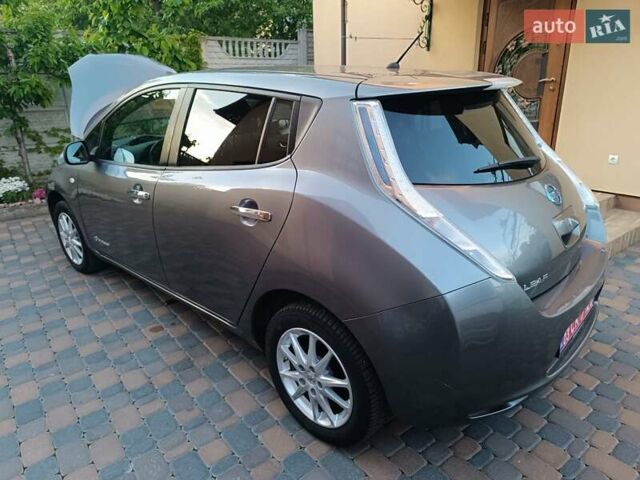 Сірий Ніссан Ліф, об'ємом двигуна 0 л та пробігом 74 тис. км за 7499 $, фото 16 на Automoto.ua