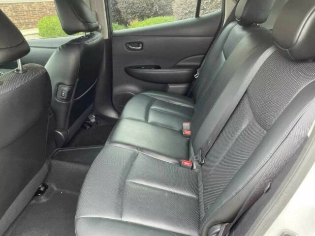 Серый Ниссан Лиф, объемом двигателя 0 л и пробегом 79 тыс. км за 3200 $, фото 10 на Automoto.ua