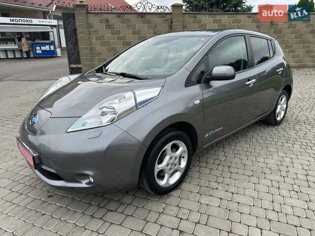 Серый Ниссан Лиф, объемом двигателя 0 л и пробегом 126 тыс. км за 7450 $, фото 9 на Automoto.ua