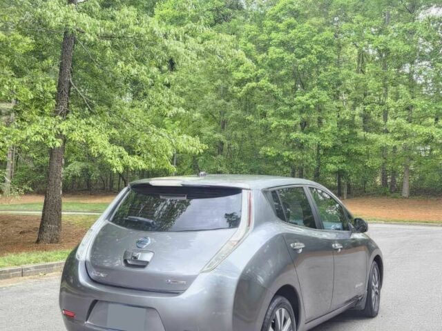 Сірий Ніссан Ліф, об'ємом двигуна 0 л та пробігом 70 тис. км за 2300 $, фото 5 на Automoto.ua