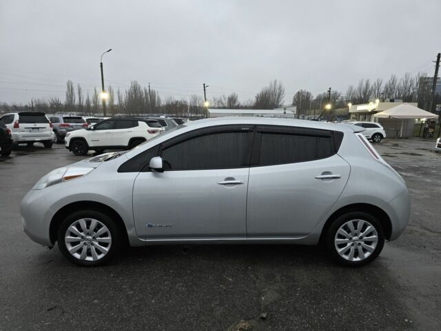 Серый Ниссан Лиф, объемом двигателя 0 л и пробегом 103 тыс. км за 6999 $, фото 7 на Automoto.ua